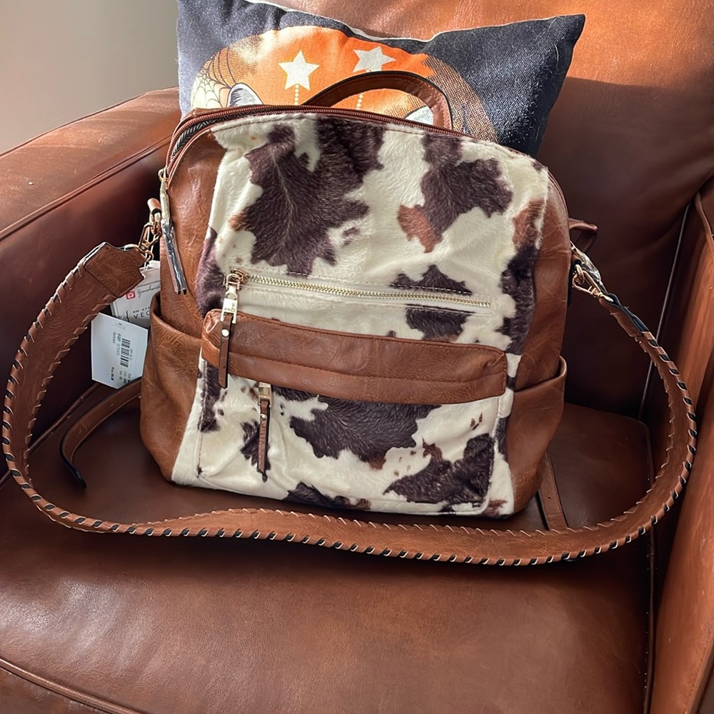 Jen & Co Cow Print Backpack/Crossbody